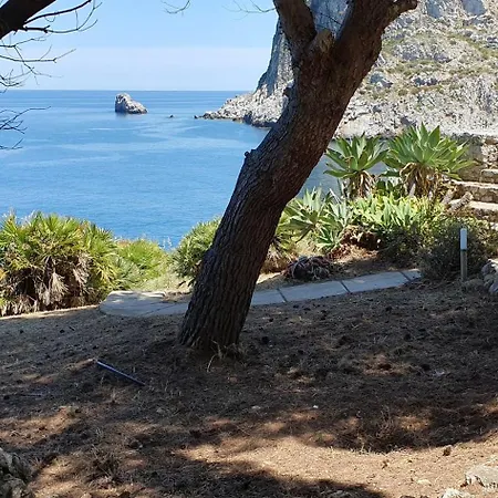 Capo Zafferano Villa *